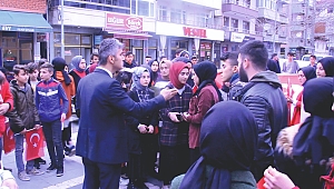 Düzce’de TSK Destek Yürüyüşüne İlçe Milli Eğitim Müdürü Engeli