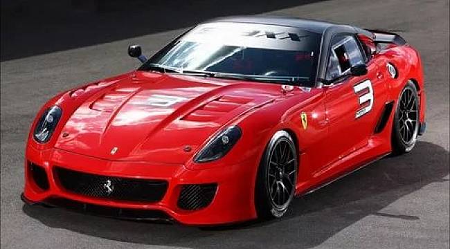 Samsun'da Ferrari sahibi 1000 liralık yardıma başvurdu.