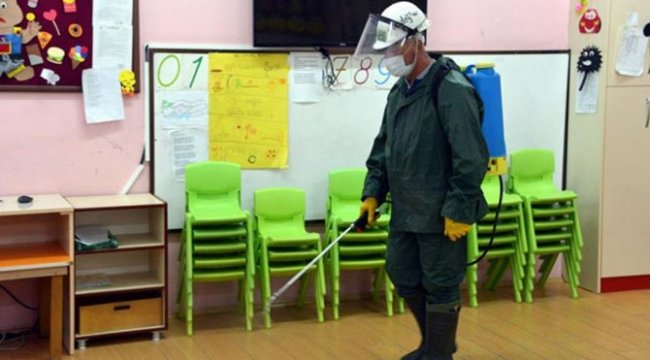 Sağlık Bakanı Koca’dan okulların açılmasıyla ilgili açıklama