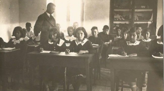 Bir Cumhuriyet öğretmeni